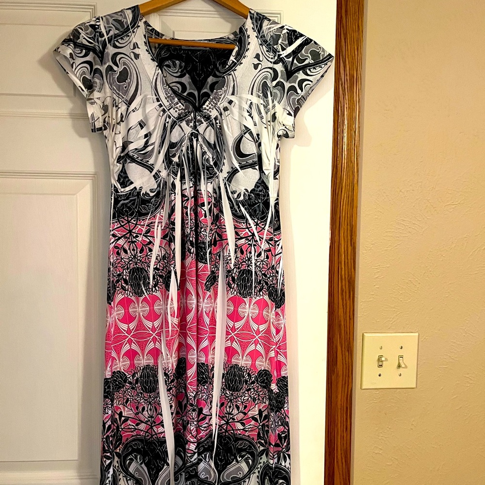Vanity size small easy fit dress